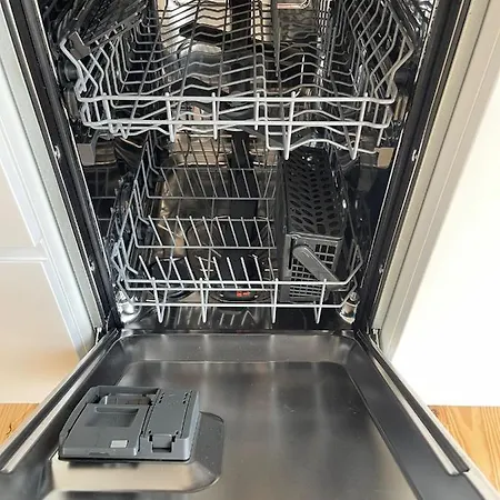 Lux Life * نازاريه